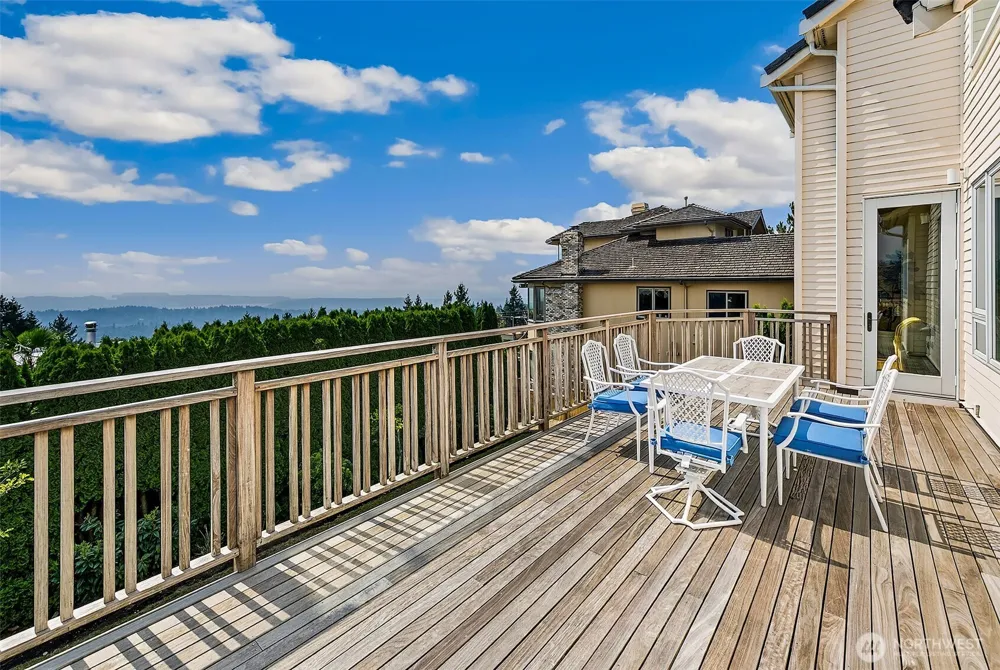 15317 SE 58th Street Bellevue, WA 98006