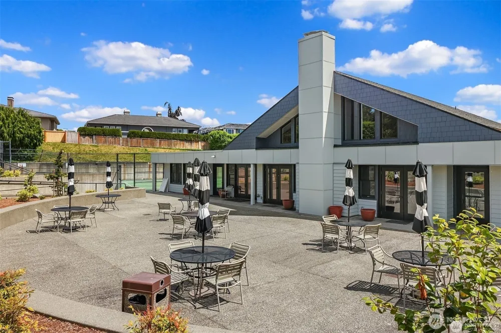 15317 SE 58th Street Bellevue, WA 98006