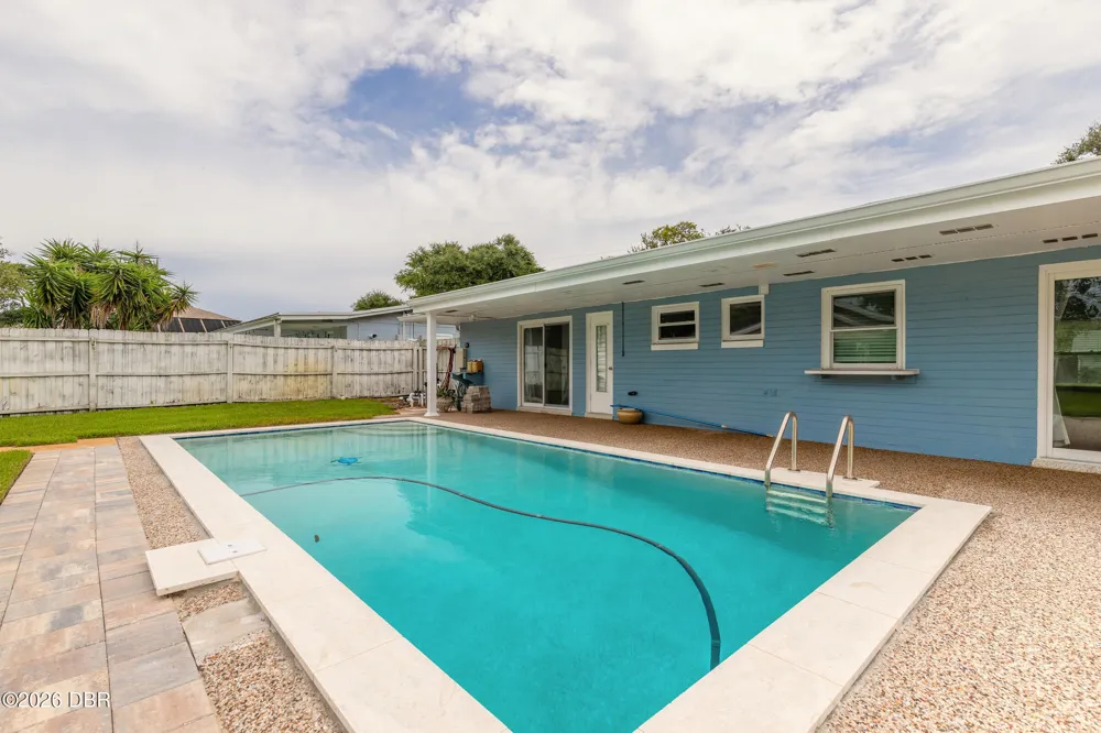 808 E 16th Avenue New Smyrna Beach, FL 32169