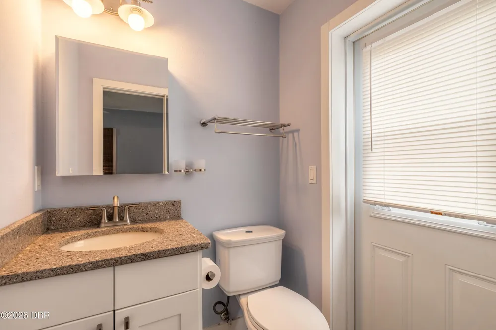 808 E 16th Avenue New Smyrna Beach, FL 32169