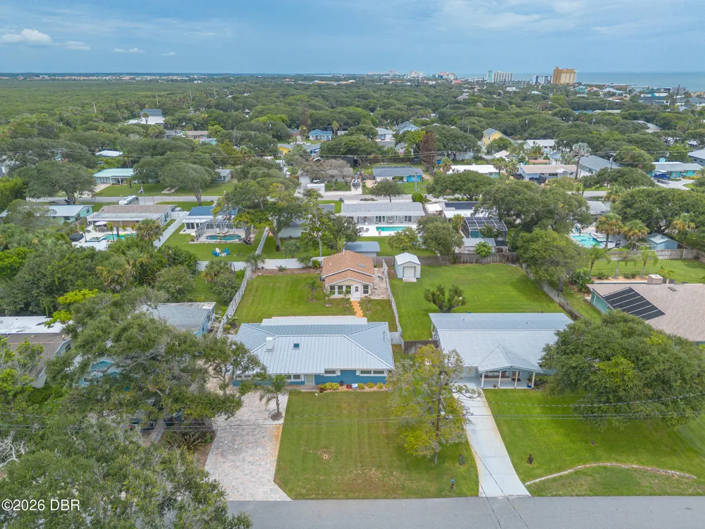 808 E 16th Avenue New Smyrna Beach, FL 32169