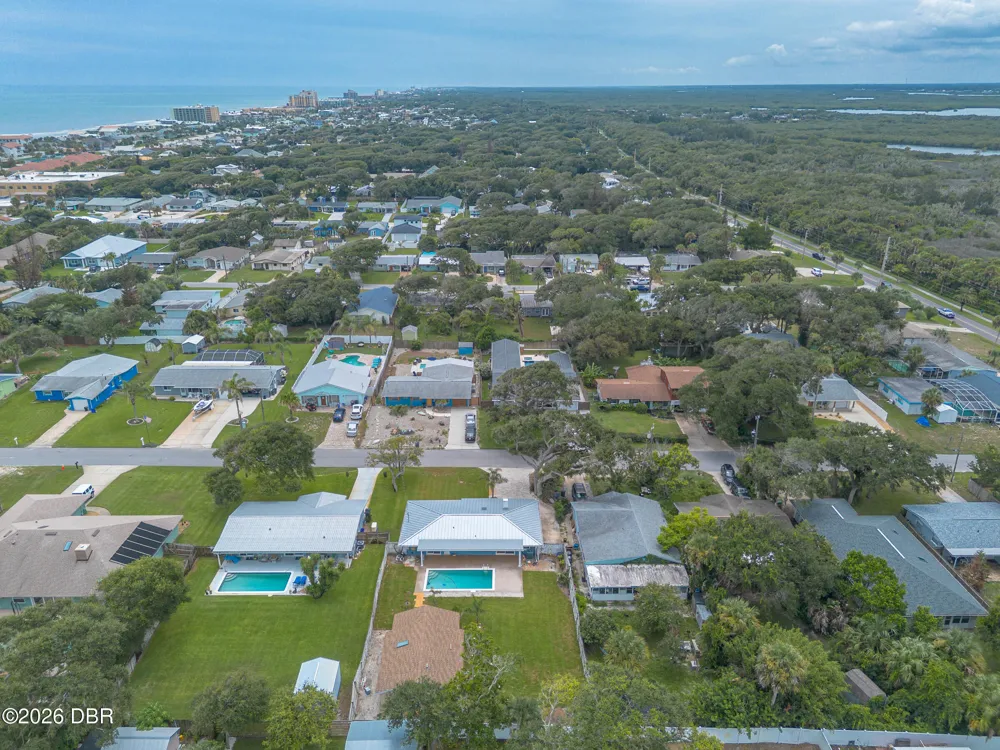 808 E 16th Avenue New Smyrna Beach, FL 32169