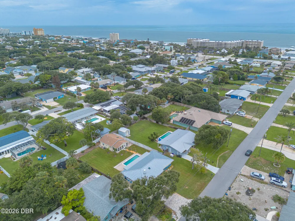 808 E 16th Avenue New Smyrna Beach, FL 32169