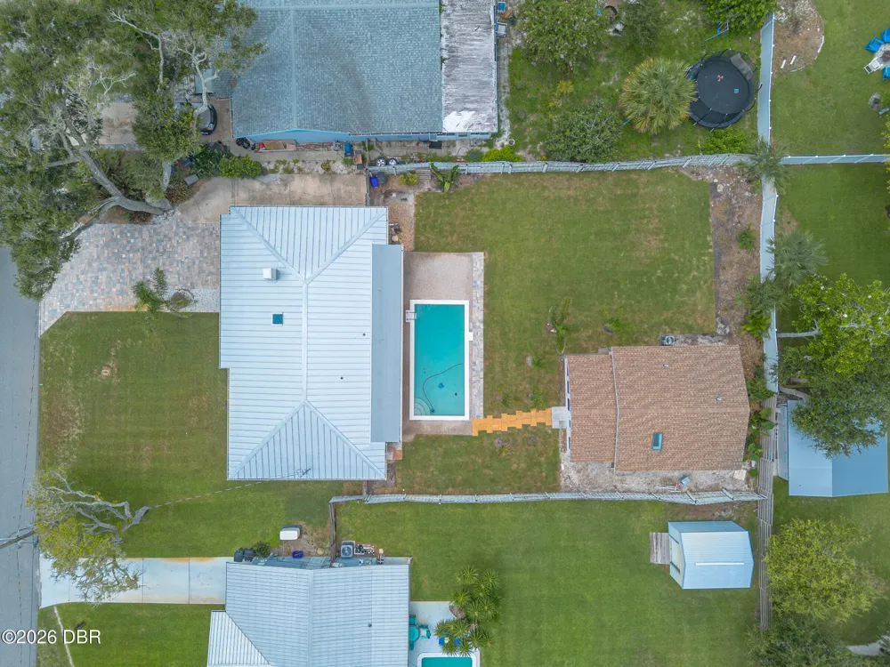 808 E 16th Avenue New Smyrna Beach, FL 32169