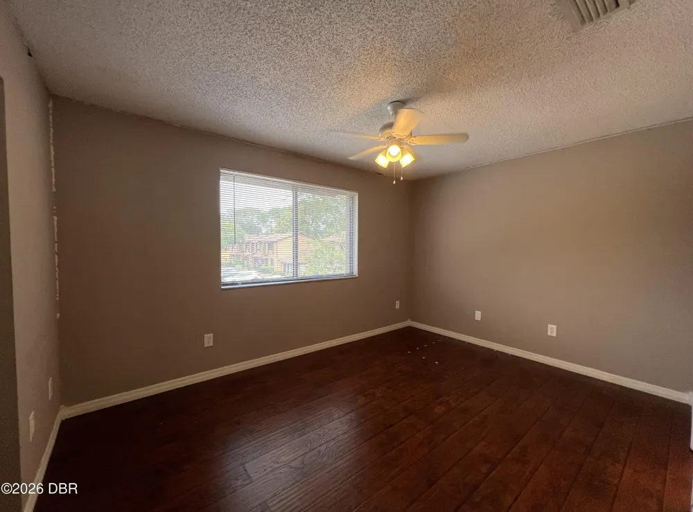 100 E Baywood Square Daytona Beach, FL 32119