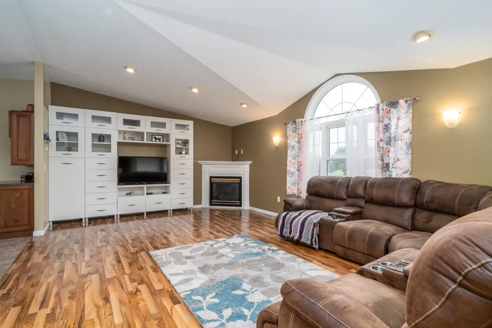 529 Cedar Lane Crookston, MN 56716