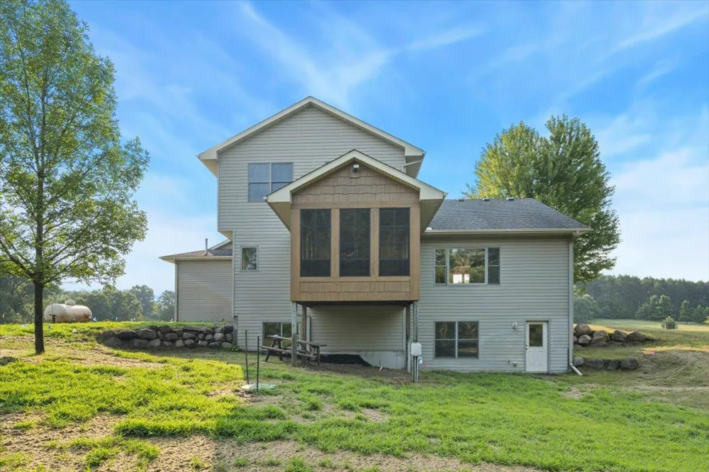 13480 217th Avenue NW Elk River, MN 55330