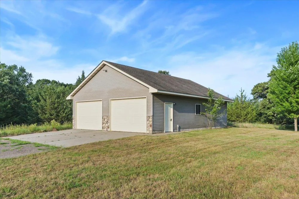 13480 217th Avenue NW Elk River, MN 55330
