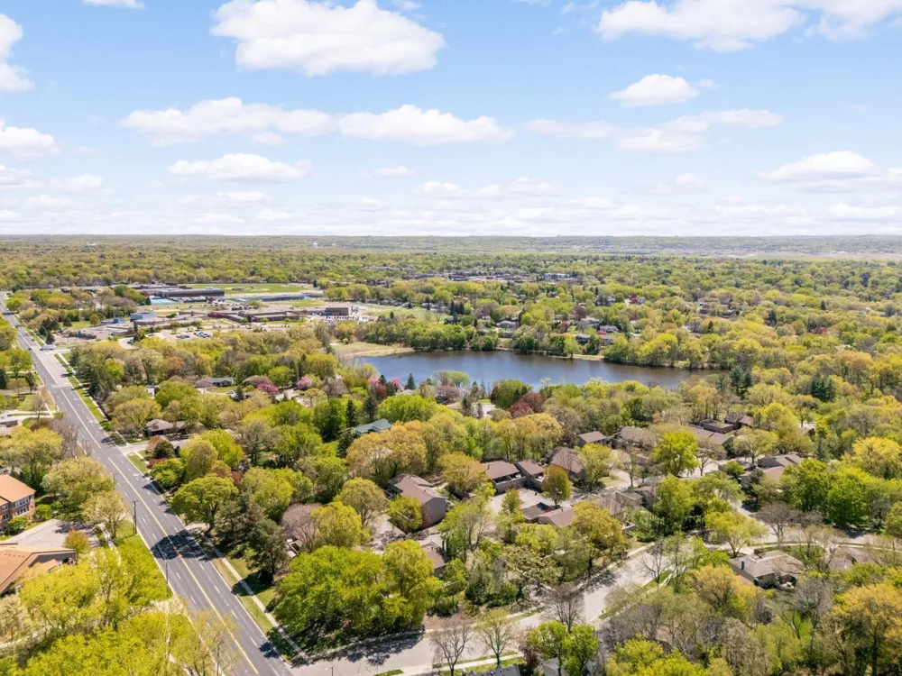 10203 Scarborough Road Bloomington, MN 55437