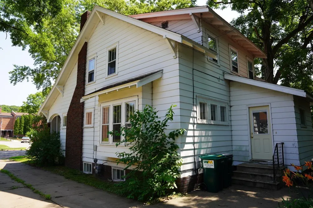 1112 S Barstow Street Eau Claire, WI 54701