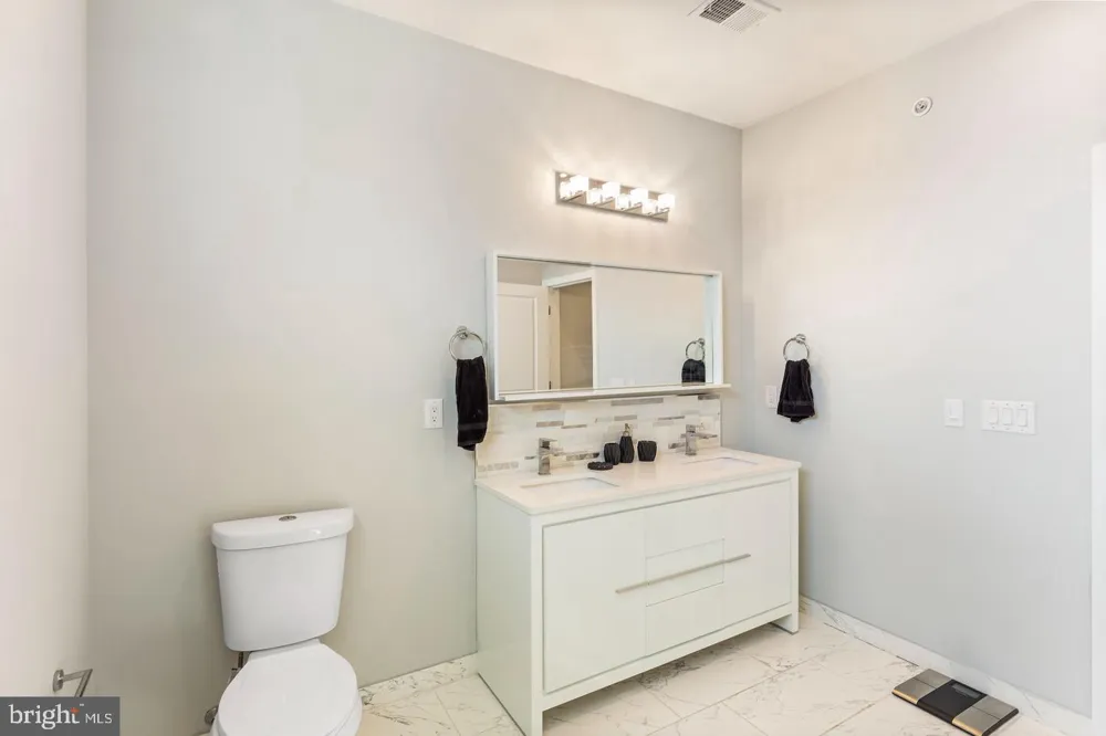 2621 E LETTERLY STREET Philadelphia, PA 19125