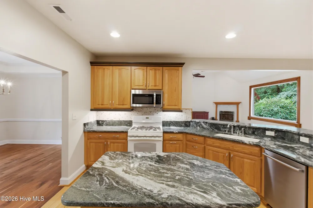 145 Meherrin River Drive Hertford, NC 27944