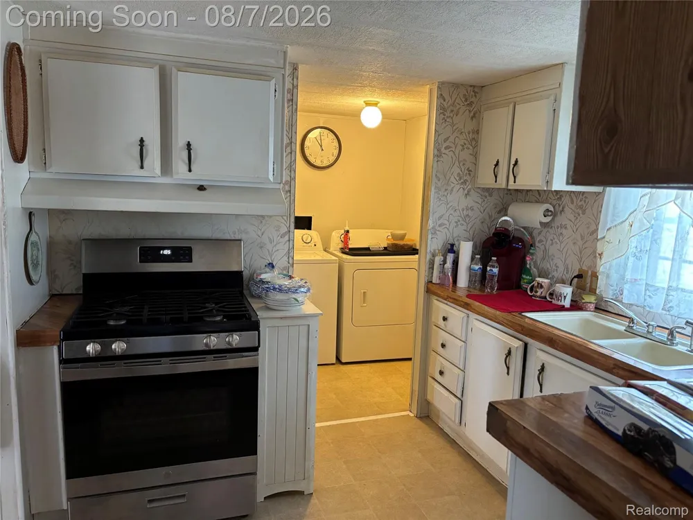 611 Wheeling Road Imlay Township, MI 48444