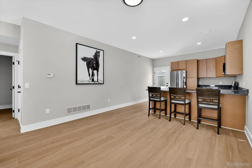 19287 Andrea Drive Macomb Township, MI 48042