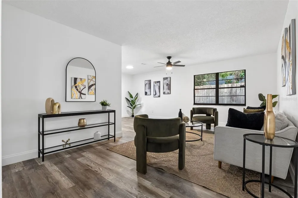 536 BISON CIRCLE Apopka, FL 32712