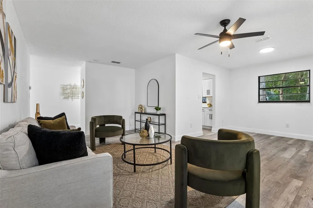 536 BISON CIRCLE Apopka, FL 32712