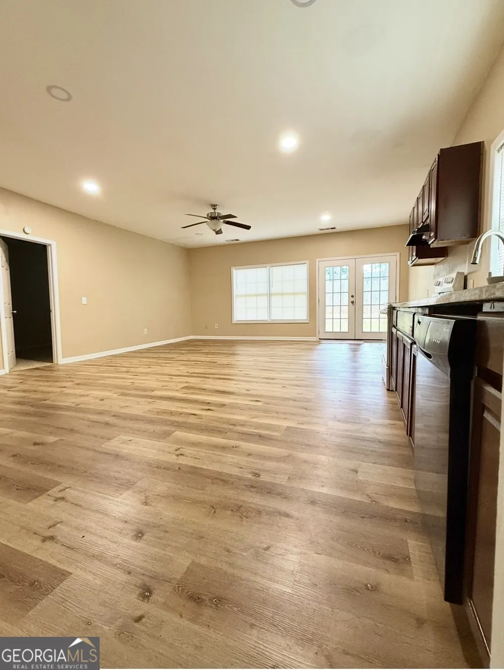 4831 Oak PATH Stone Mountain, GA 30088