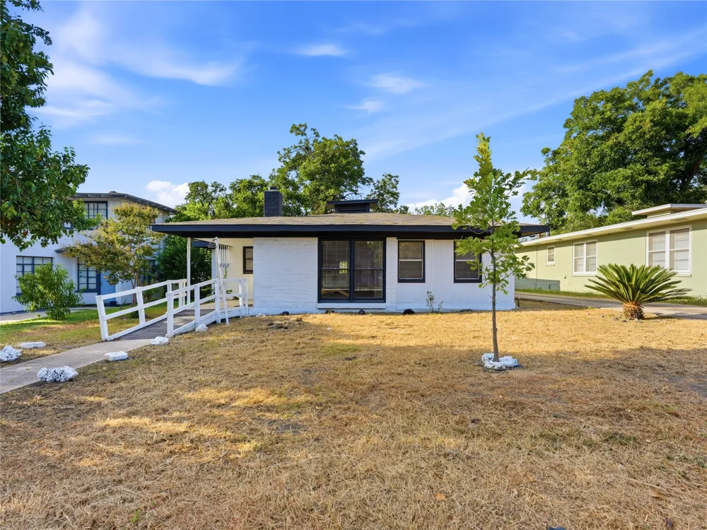 707 Chicago Boulevard San Antonio, TX 78210