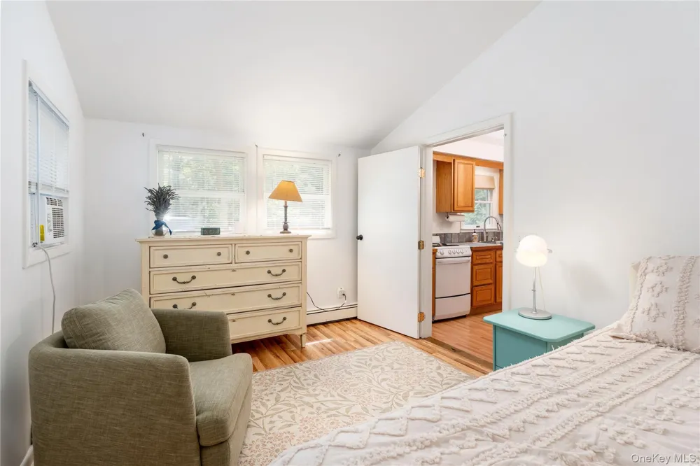 141 W Neck Road Southampton, NY 11968