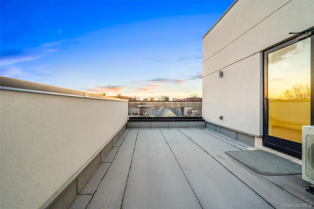150-02 Northern Boulevard #3B Flushing, NY 11354
