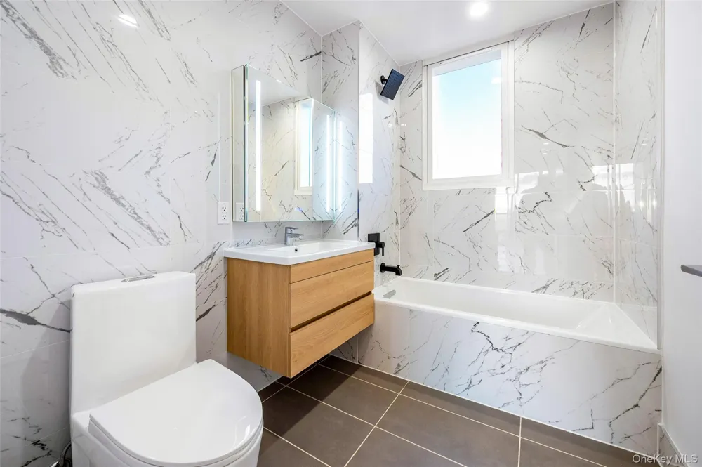 150-02 Northern Boulevard #6A Flushing, NY 11354