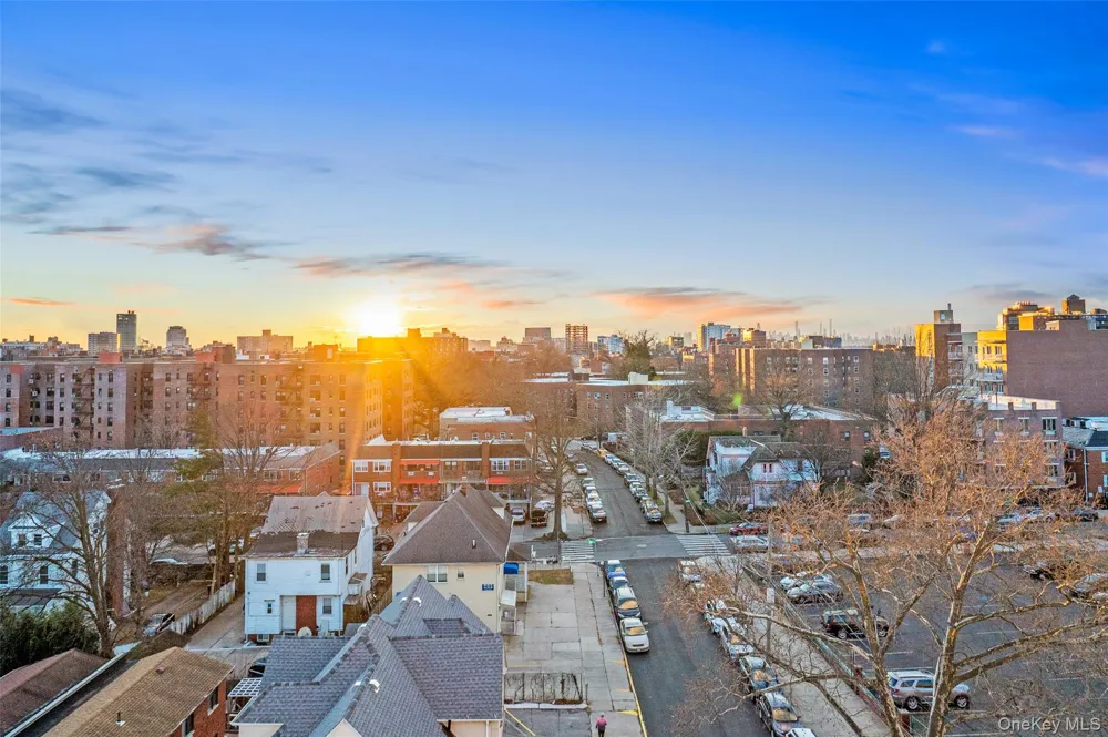 150-02 Northern Boulevard #6A Flushing, NY 11354
