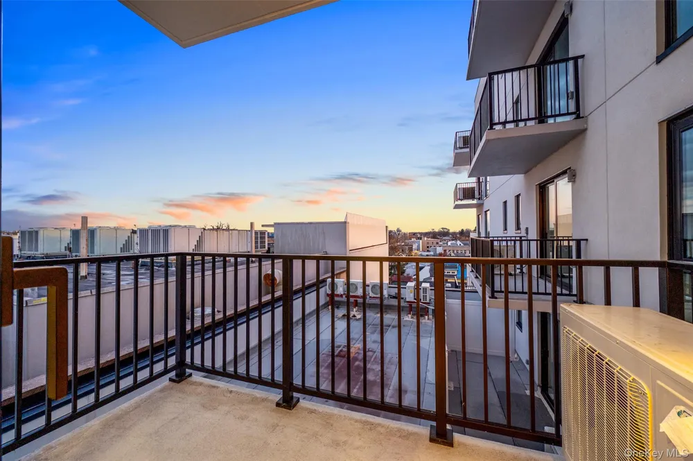 150-02 Northern Boulevard #4J Flushing, NY 11354