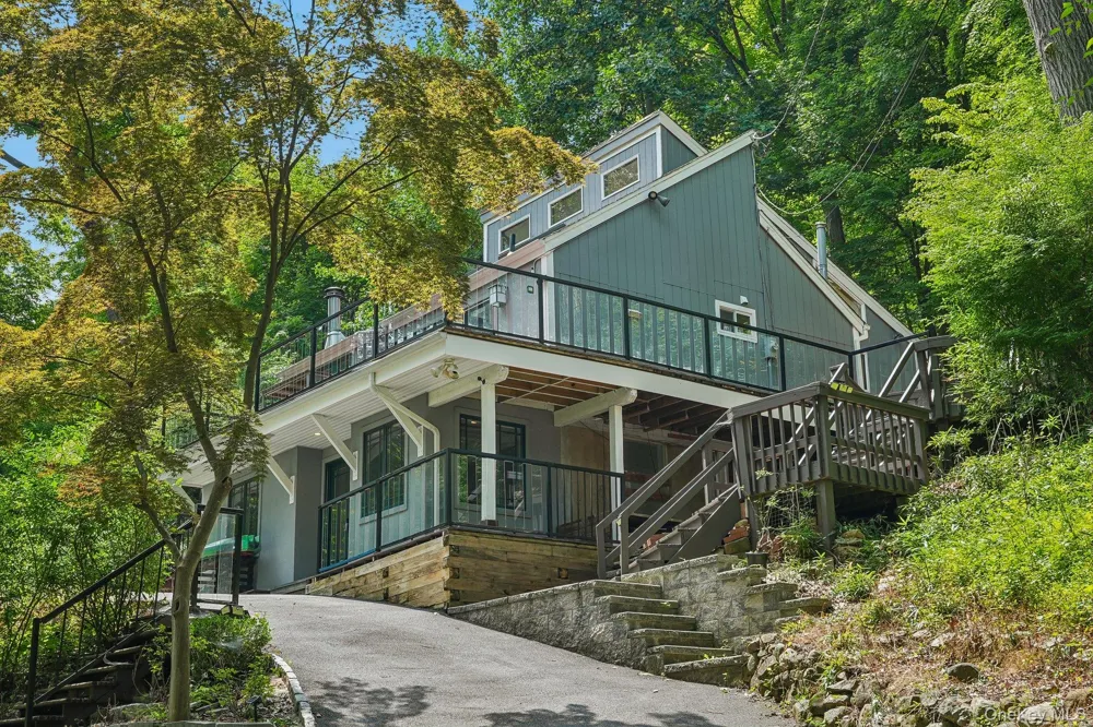 736 Route 9W S Nyack, NY 10960