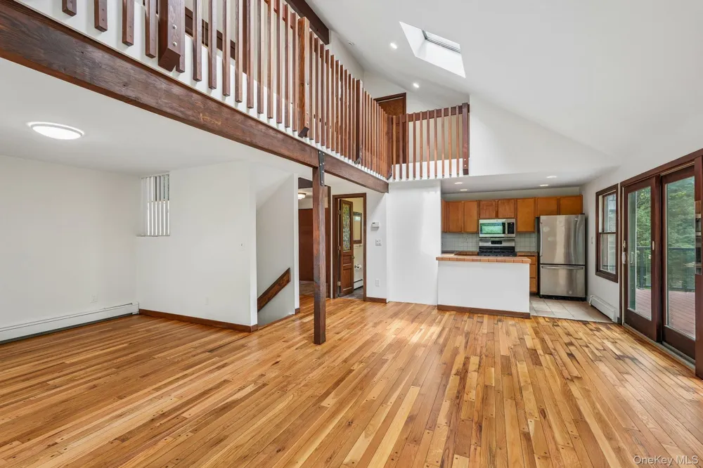 736 Route 9W S Nyack, NY 10960