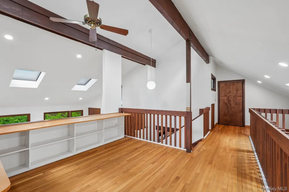 736 Route 9W S Nyack, NY 10960