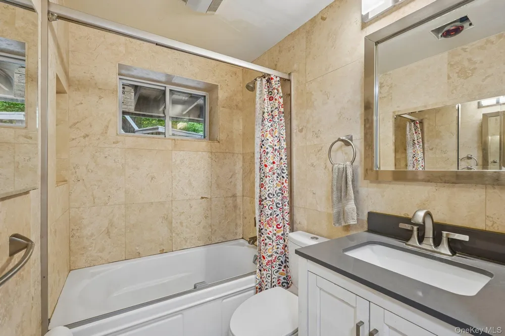 736 Route 9W S Nyack, NY 10960