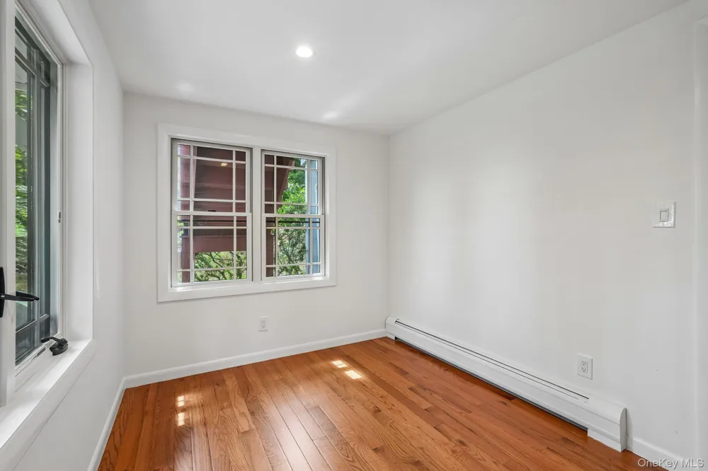 736 Route 9W S Nyack, NY 10960