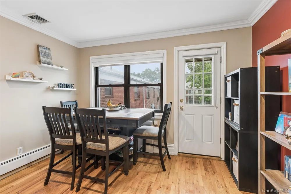 1195 E Broadway #L21 Hewlett, NY 11557