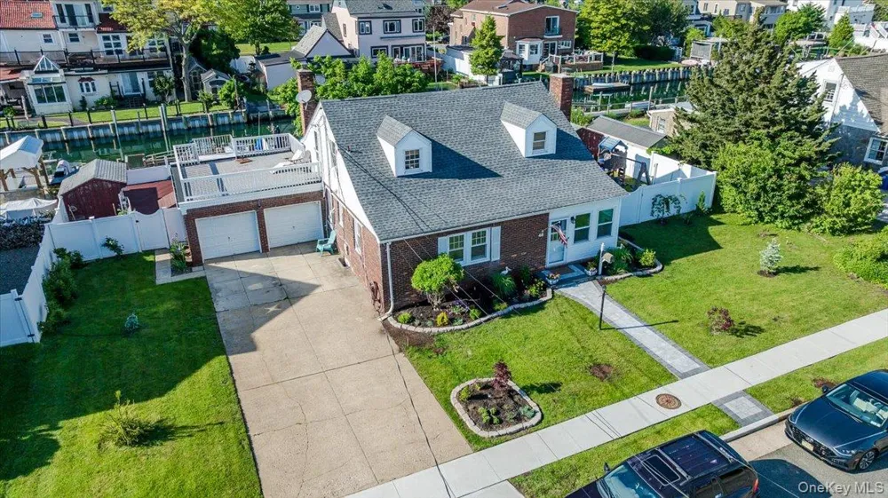 48 W 3rd Street Freeport, NY 11520