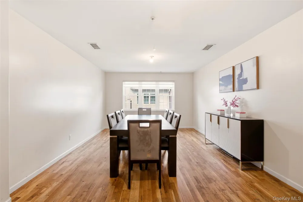 16 Elm Street #301 Spring Valley, NY 10977