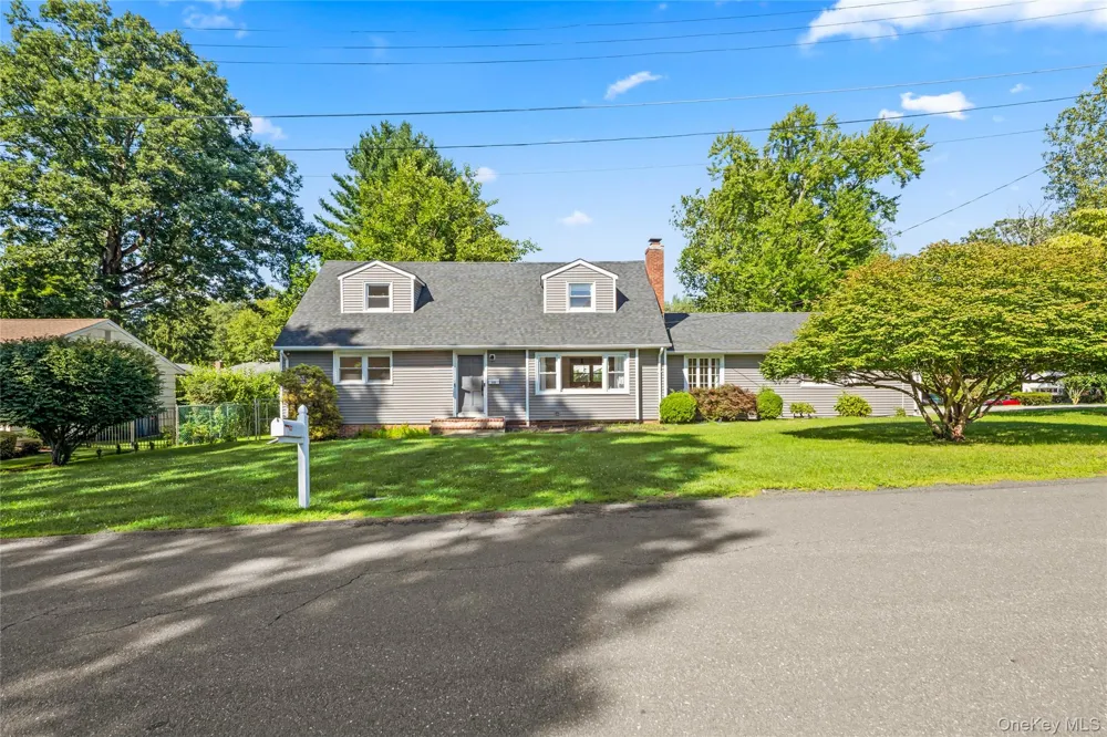 17 Sunset Drive Suffern, NY 10901