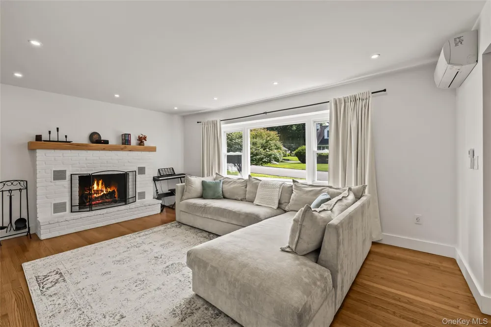 17 Sunset Drive Suffern, NY 10901