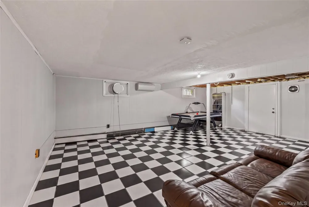 17 Sunset Drive Suffern, NY 10901