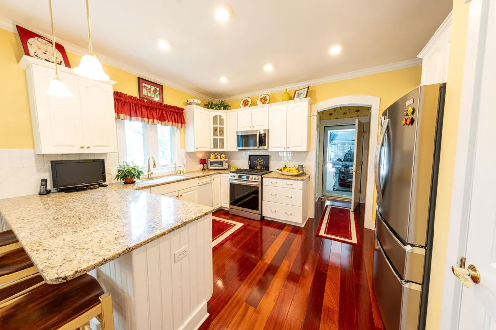 26 Kenneth Street Pentwater, MI 49449