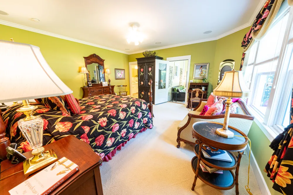 26 Kenneth Street Pentwater, MI 49449