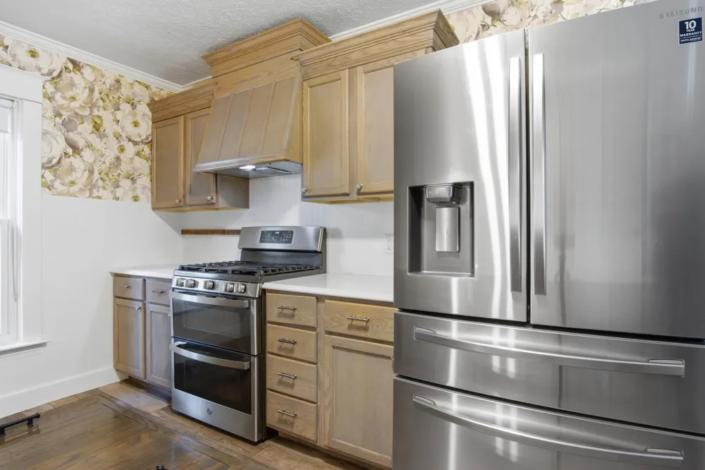 314 E Coffren Avenue Greenville, MI 48838