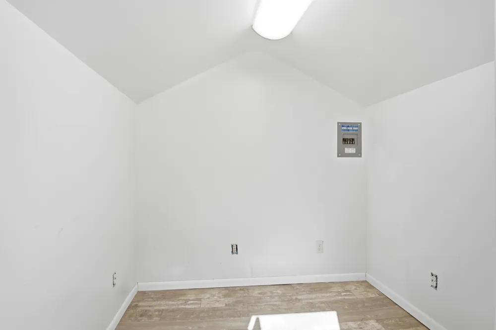 314 E Coffren Avenue Greenville, MI 48838