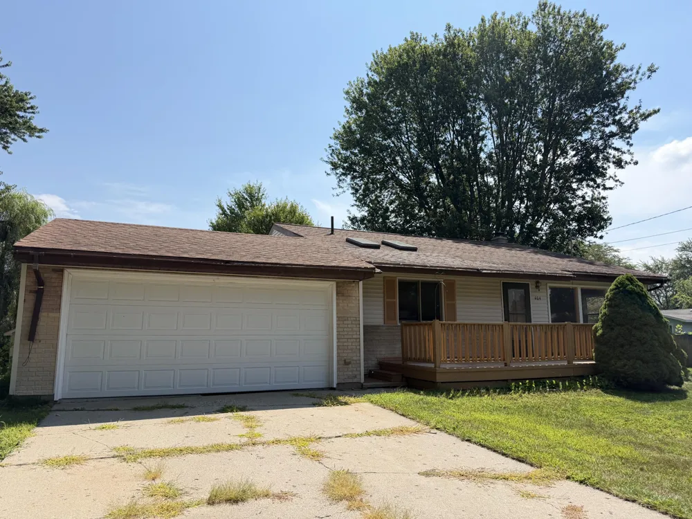 404 Reinberg Avenue Scottville, MI 49454