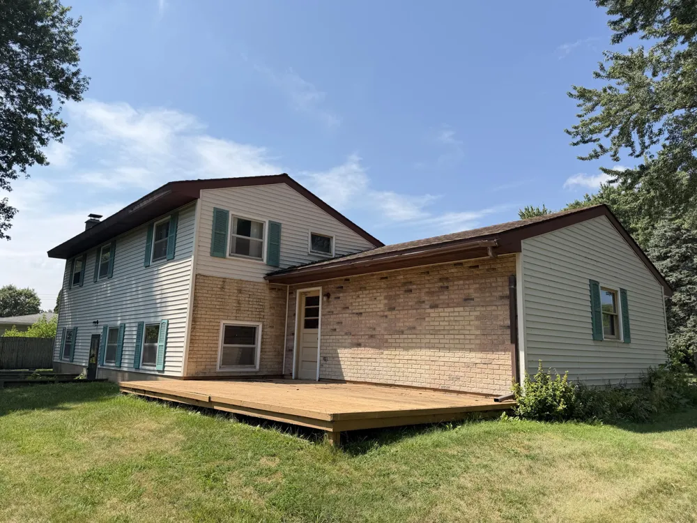 404 Reinberg Avenue Scottville, MI 49454