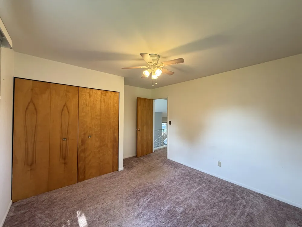 404 Reinberg Avenue Scottville, MI 49454