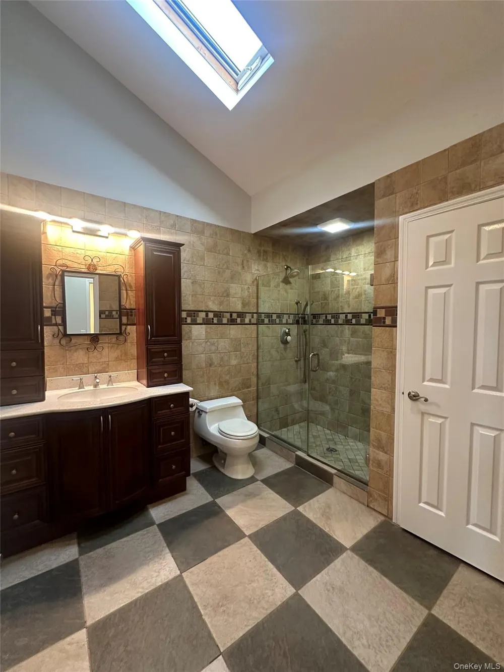 25 Cumberland Road Jericho, NY 11753