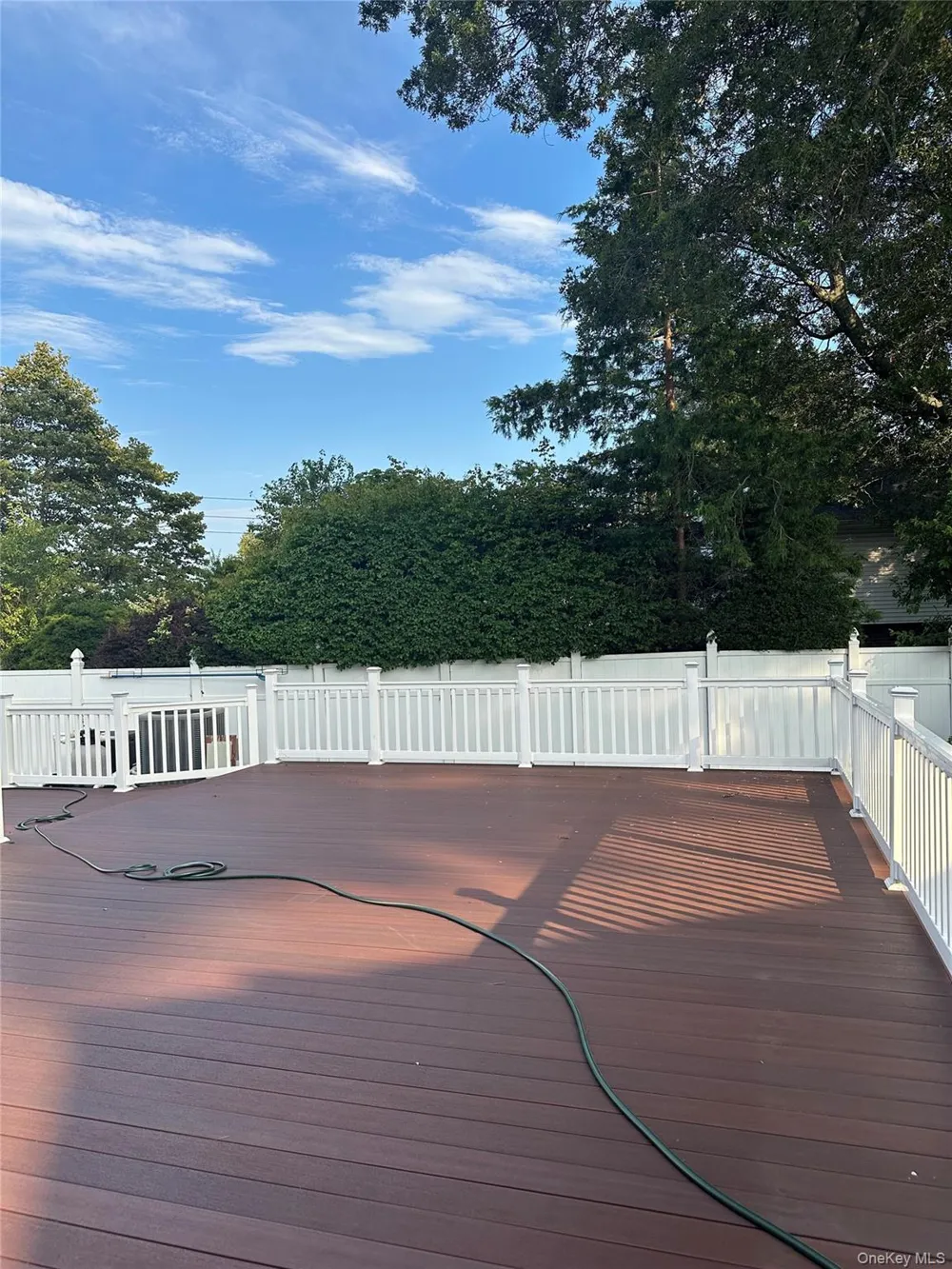 25 Cumberland Road Jericho, NY 11753