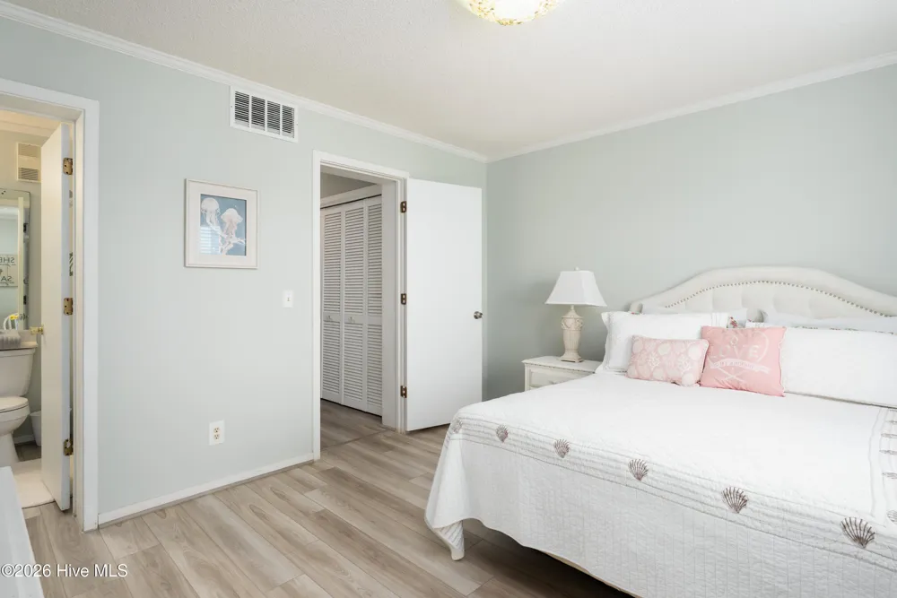 1004 Carolina Beach Avenue S #A4 Carolina Beach, NC 28428