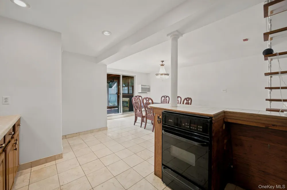 100-06 133rd Avenue Ozone Park, NY 11417