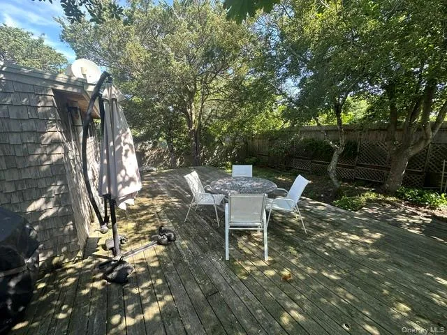 86 Gerard Walk Cherry Grove, NY 11782